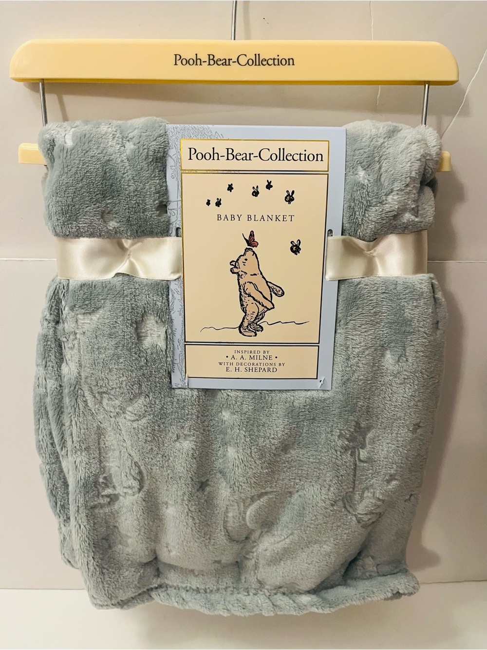 Winnie the Pooh Bear Collection Blue Embossed Baby Blanket Rabbit Stars Moons